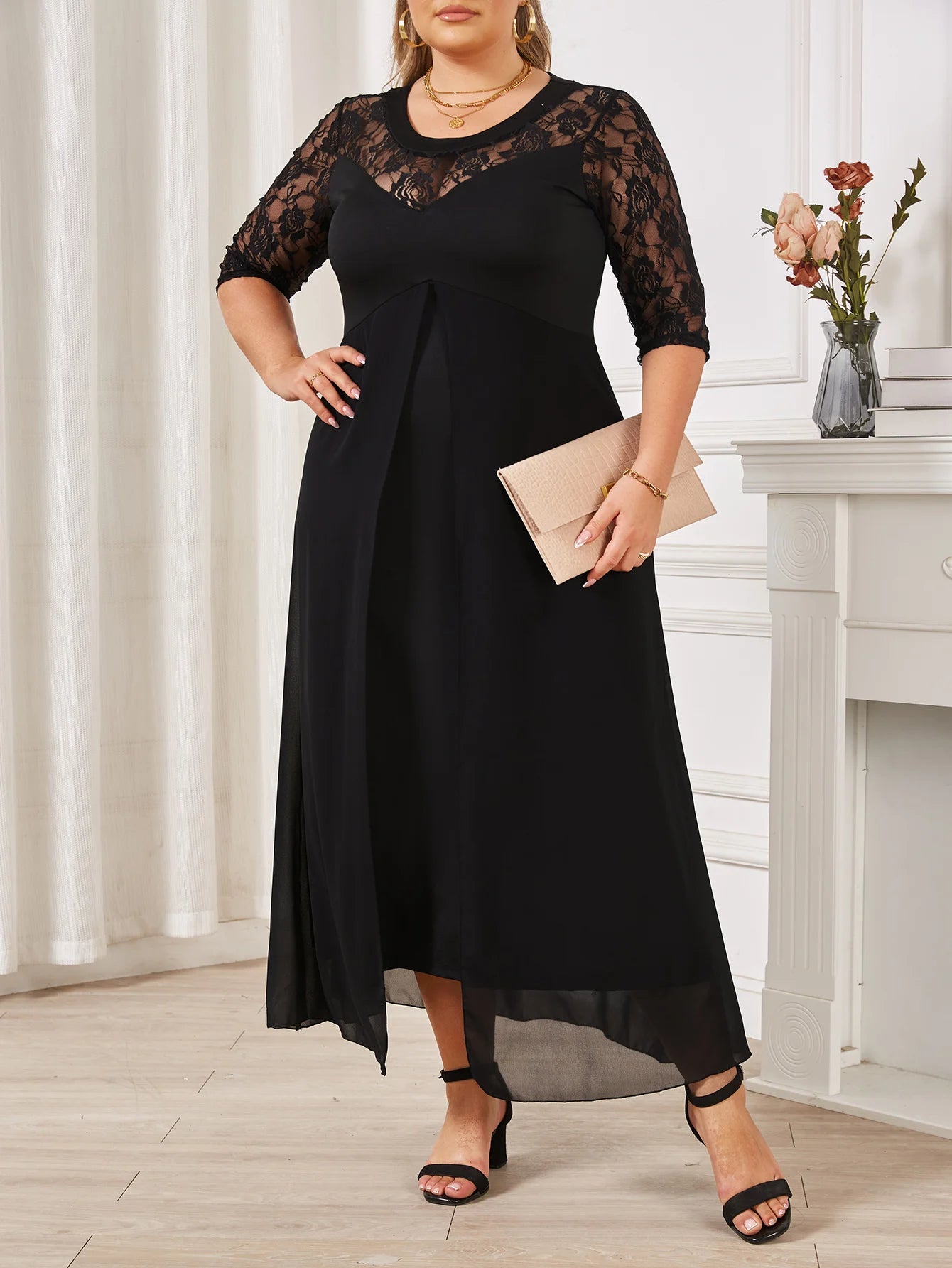 The Luciana Lace Dress