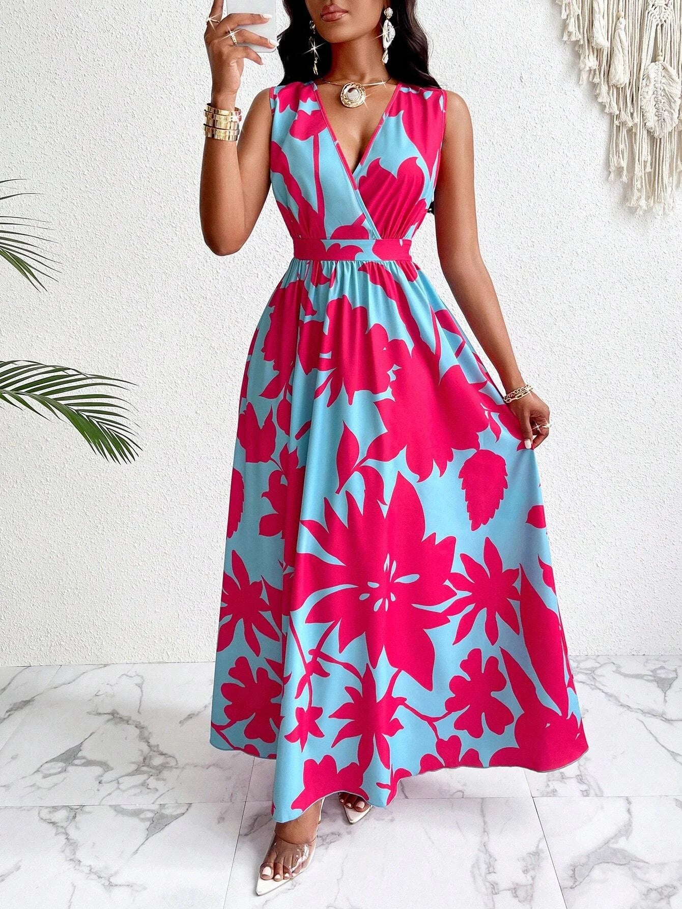 The Vespera Contrast Dress
