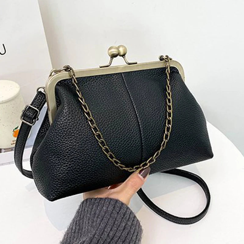 Lyra Shell Chain Bag – Soft Sculpt Edition