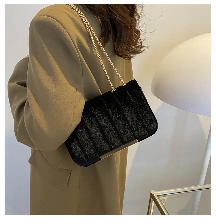 Roux Velvet Chain Flap – Bold Crush Edition