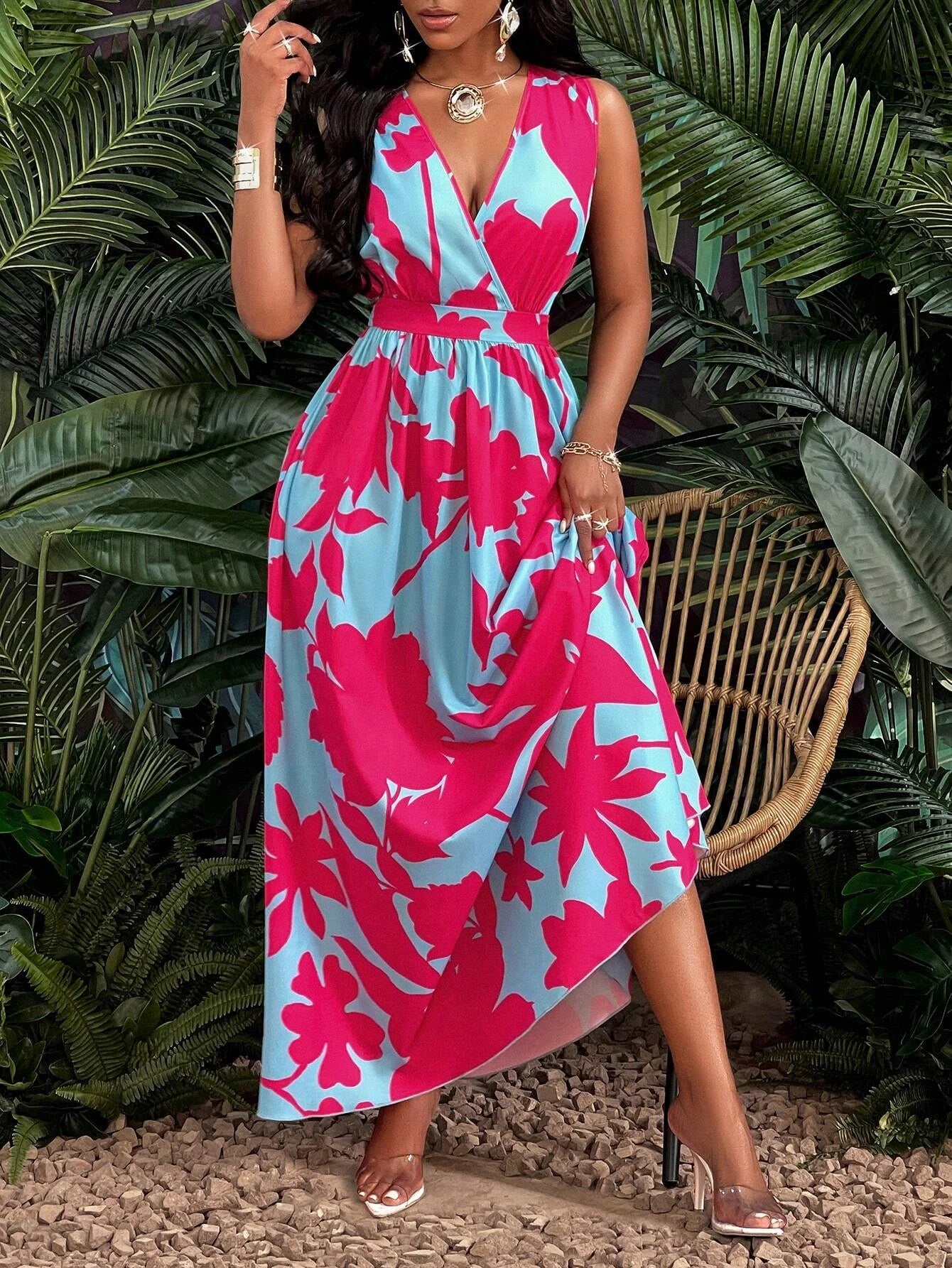 The Vespera Contrast Dress