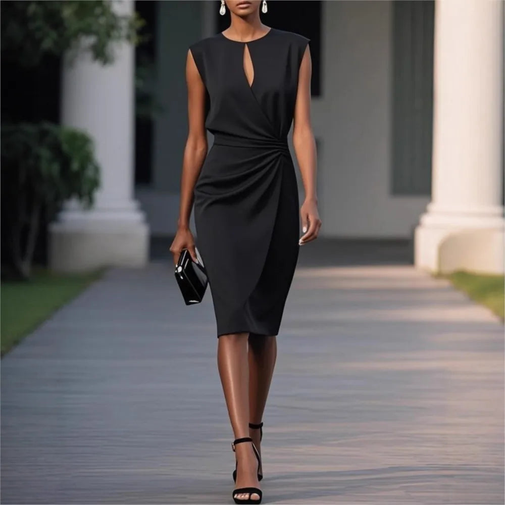 The Avyra Dress — Modern simplicity with a sultry edge