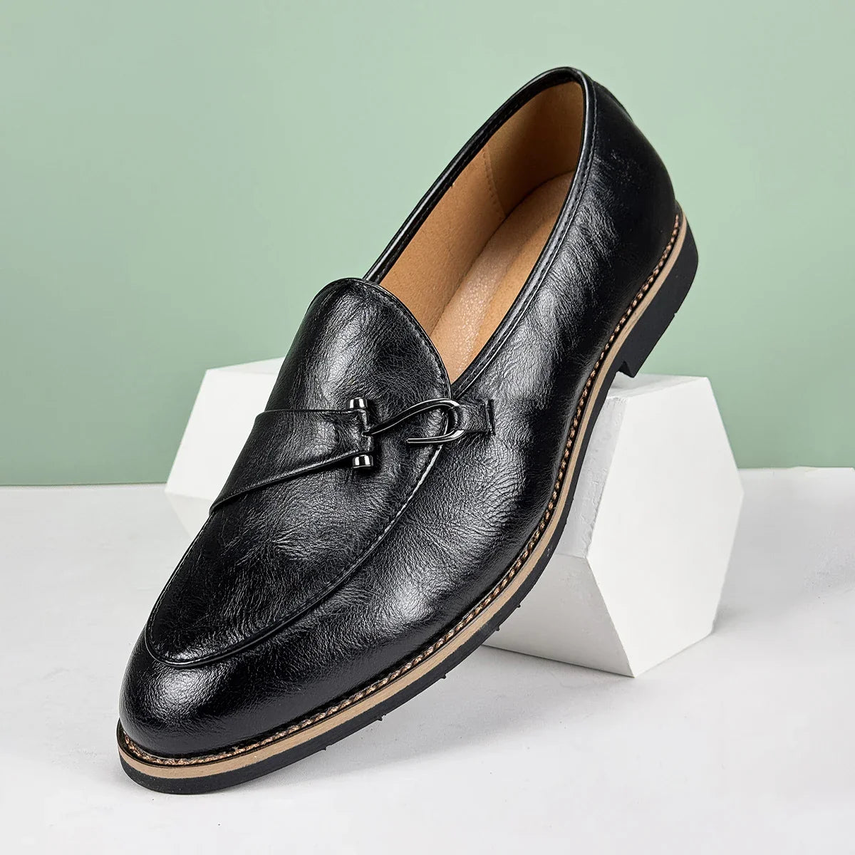 Leon Premium Leather Loafers – Classic Style with Modern Edge