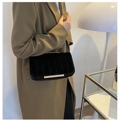 Roux Velvet Chain Flap – Bold Crush Edition